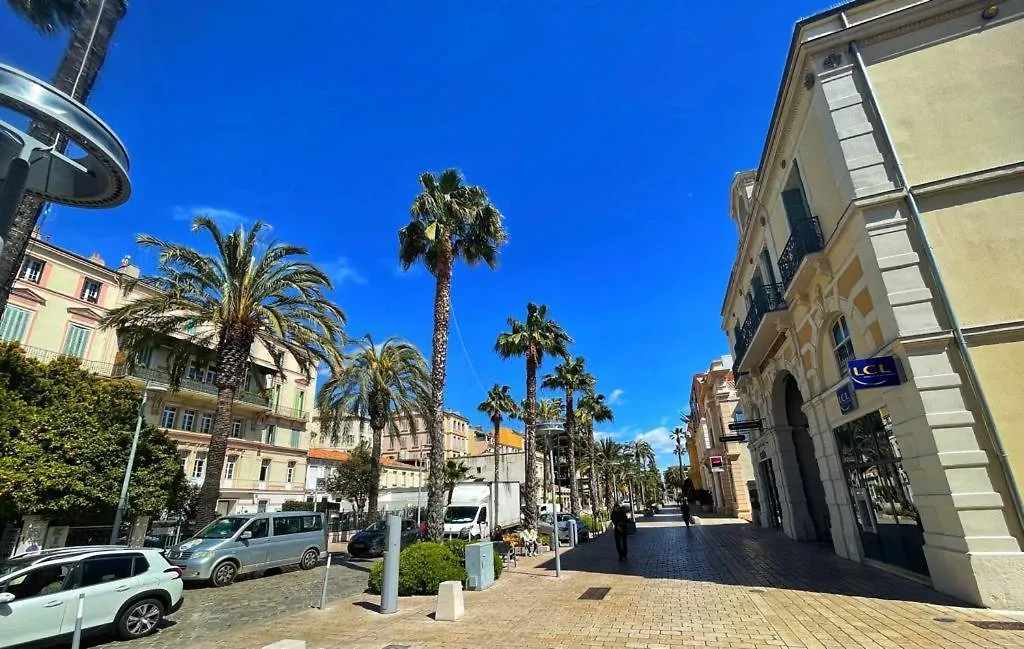 La Maison De Lily, Cosy Dans Le Vieux-Hyeres, Parking Gratuit Feriehus